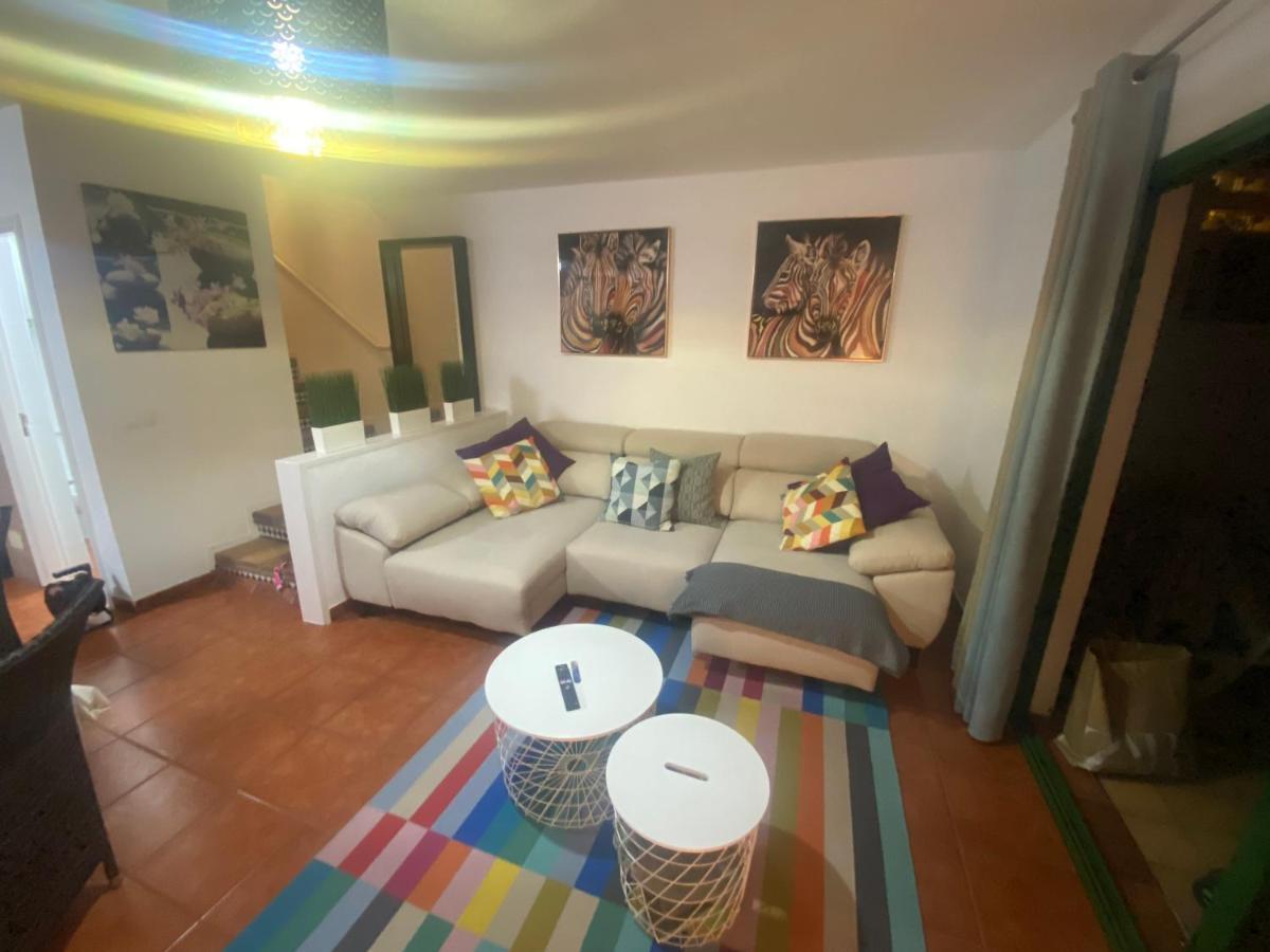 Holiday House Parque Azul Playa La Arena Free Wifi ปัวร์โตเดซานตีอาโก ภายนอก รูปภาพ