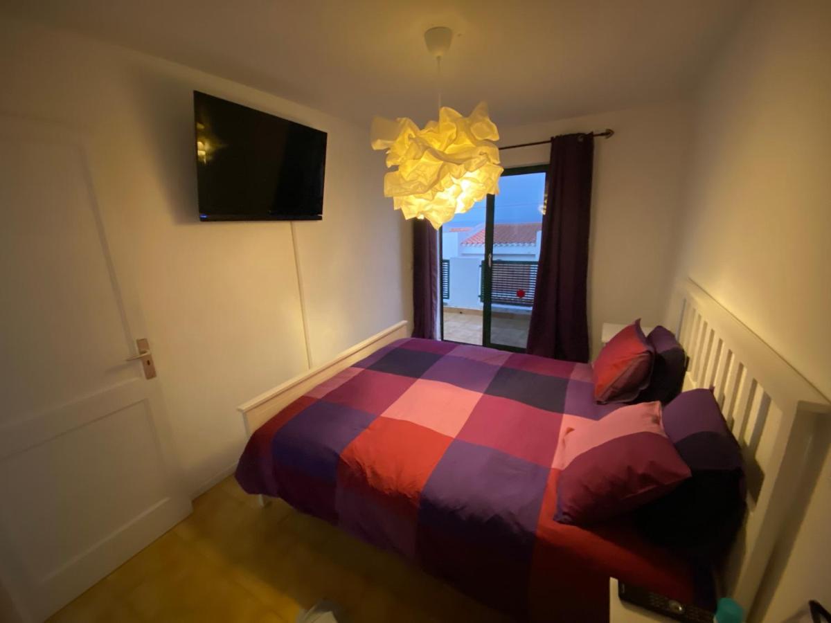 Holiday House Parque Azul Playa La Arena Free Wifi ปัวร์โตเดซานตีอาโก ภายนอก รูปภาพ